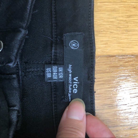 high waisted lace up skinny jeans - Picture 4 of 4